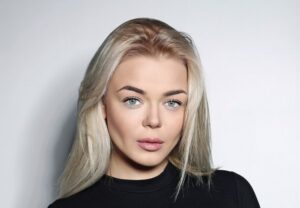 Алина Гросу