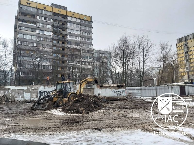 В Днепре из супермаркета выкрали платежные терминалы: преступники сбежали