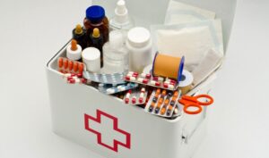 Опасность в нашей аптечке: популярные лекарства, которые способны принести вред
