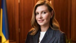 Елена Зеленская надела изысканный хиджаб для визита в ОАЭ (фото)