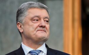 Экс-президент Порошенко задекларировал 222 млн грн доходов за год