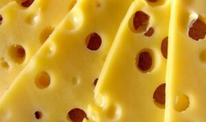 Чем грозит здоровью злоупотребление сыром