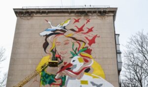 В центре Николаева нарисовали мурал с изображением Ольги Шарий