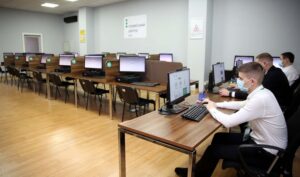 В апреле будущих водителей ждут новые экзаменационные билеты по ПДД