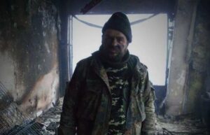 Киборг из Каменского с раком горла попал в реанимацию: мужчина нуждается в помощи