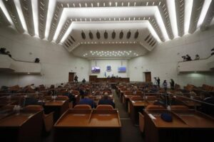 В помощь ОСМД и ЖСК: городской совет Днепра увеличил финансирование программы