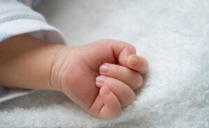 В Мариуполе от коронавируса умер двухмесячный ребенок