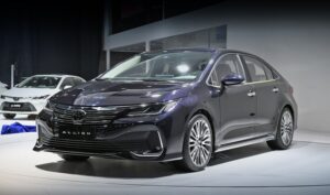 Самая большая Toyota Corolla поступила в продажу