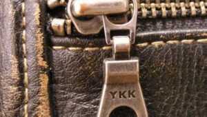 Что значат буквы “YKK” на застежках-молниях