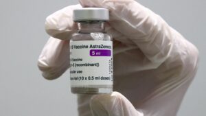 Стало известно, когда в Украину доставят вакцину AstraZeneca из Южной Кореи
