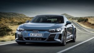 В Киеве появились интересные автомобили из зоны АТО (видео)