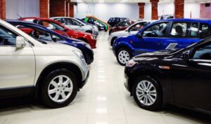 Украинцы активно покупают новые автомобили: названы популярные марки