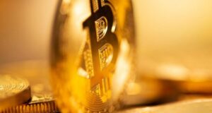 Третий рекорд за два дня: Bitcoin преодолел отметку в $64 000