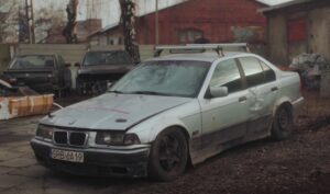 Поляки за 2 дня сделали из груды металла идеальную BMW (видео)