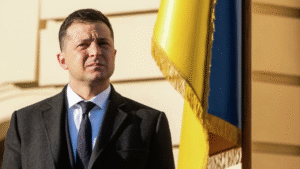 Президент Зеленский ввел пожизненные санкции против Януковича, Азарова и еще 25 экс-чиновников
