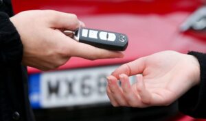 Названы автомобили, которые быстро обесцениваются