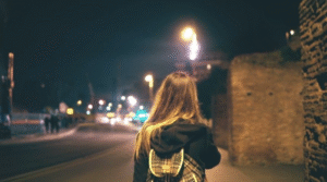 В Синельниково без вести пропала 13-летняя девочка (Фото)