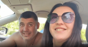 Под Днепром пьяная жена полицейского укатила домой на джипе (видео)