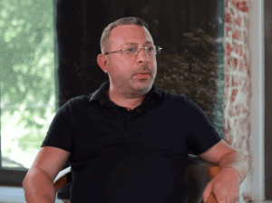 Корбан назвал имя олигарха, из-за которого Днепр тормозит в развитии