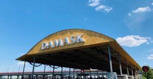В Днепре прямо из кафе психиатрическая бригада забрала девушку