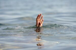 На Киевщине в водохранилище утонули отец с двумя детьми