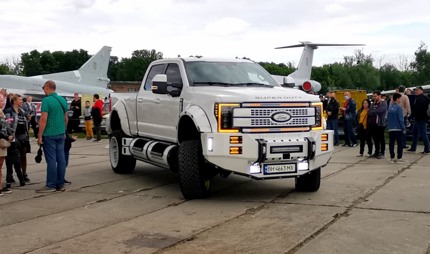 Ford Super Duty F-250 Platinum