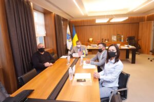Обновление системы теплоснабжения и экономия для людей: мэр Днепра Филатов подписал важный меморандум с международными партнерами