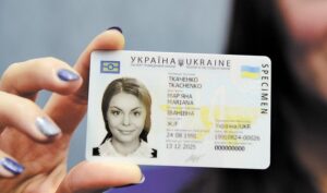 В Украине на время перестали выдавать водительские права