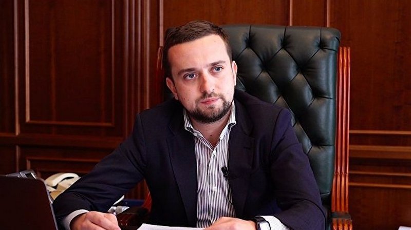 чиновник