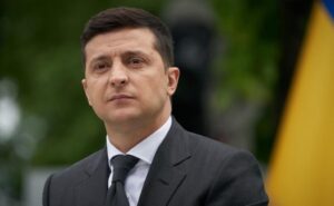 Зеленский возглавил рейтинг доверия украинцев