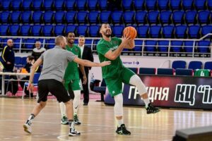 “Прометей” подписал игрока из БК “Запорожье”