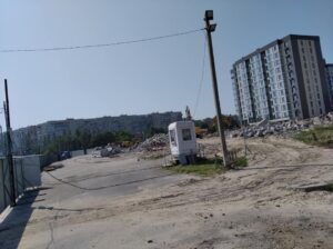 В Днепре полностью снесли легендарный кинотеатр “Салют” на Победе
