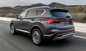 Кроссовер Hyundai Santa Fe 2022 года впервые получил отделку XRT