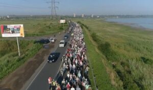 Под Одессой тысячи прихожан Московского патриархата устроили транспортный коллапс