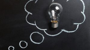 В Украине 13-летний школьник разработал робота, который помогает бороться с коронавирусом (Фото)
