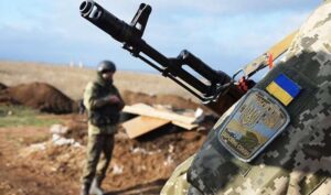 На Донбассе боевики стягивают военную технику к населенным пунктам