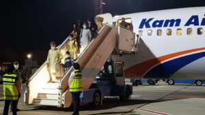 В Украину прибыл еще один самолет с эвакуированными из Афганистана людьми