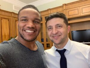 Расистская провокация: Зеленский отреагировал на конфликт нардепа и спортсмена Беленюка с неизвестными