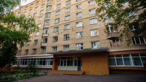 Смогут ли невакцинированные студенты заселиться в общежитие: ответ МОЗ