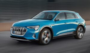 Электромобили оказались дороже бензиновых авто в плане обслуживания