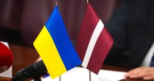 Украинские COVID-сертификаты признали в Латвии