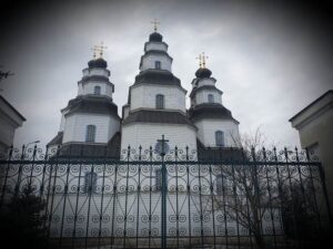 В Днепропетровской области реставрируют уникальную 200-летнюю церковь