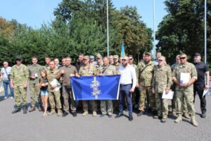 36 воинов из Каменского получили награды от руководства области