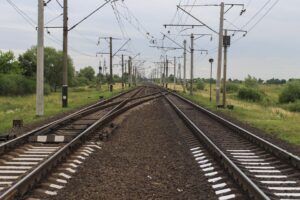 На Днепропетровщине мужчина бросился под поезд