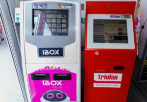 В Днепре в магазине “Сильпо” украли “iBox”