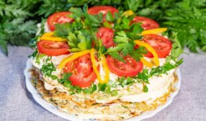 Блюдо дня: закусочный торт из кабачков