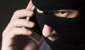 В центре Днепра в здании апелляционного суда искали бомбу