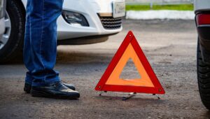 В Днепре сбили пешехода, который шел по дороге навстречу машинам
