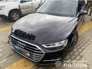 В Киевской области стреляли по машине первого помощника президента: есть пострадавший (Фото)