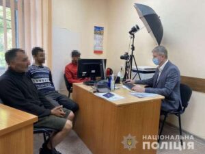 В Днепре и области обнаружили 30 нелегалов